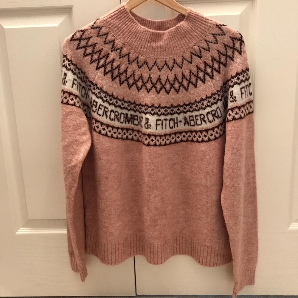 Abercrombie & Fitch Sweater